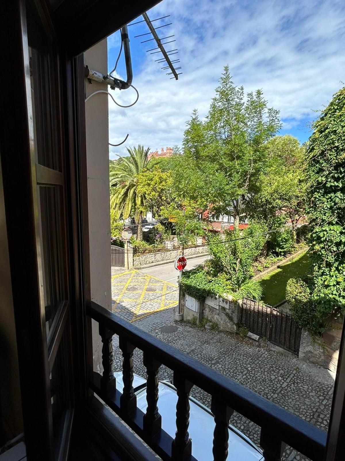 La Aldea 3 , Centro De Comillas Bagian luar foto