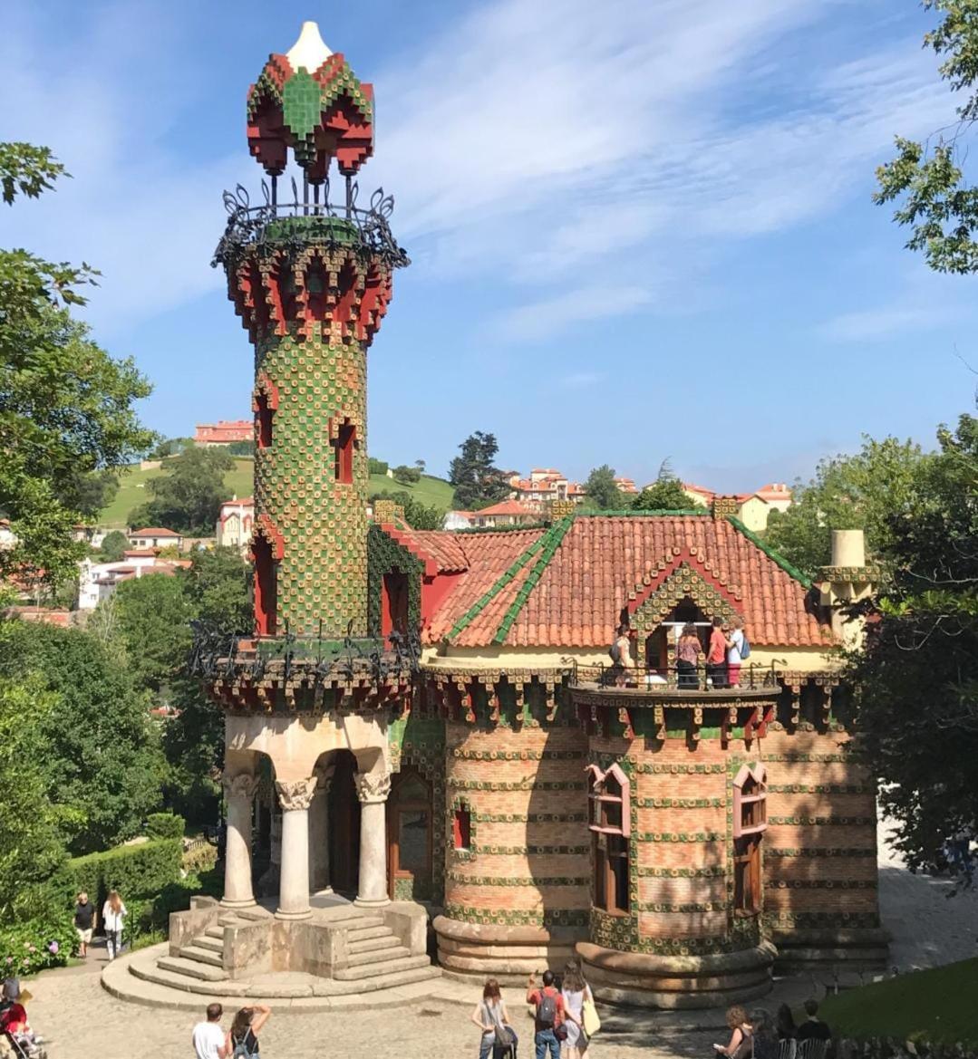 La Aldea 3 , Centro De Comillas Bagian luar foto
